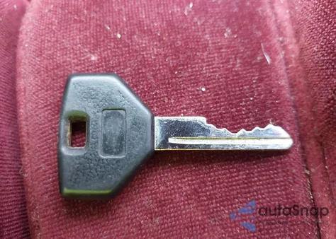 1989 Chrysler New Yorker C-Body Landau z USA, uszkodzony, nr VIN 1C3BC6630KD547127